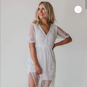 Amelia Lace Dress in Ivory